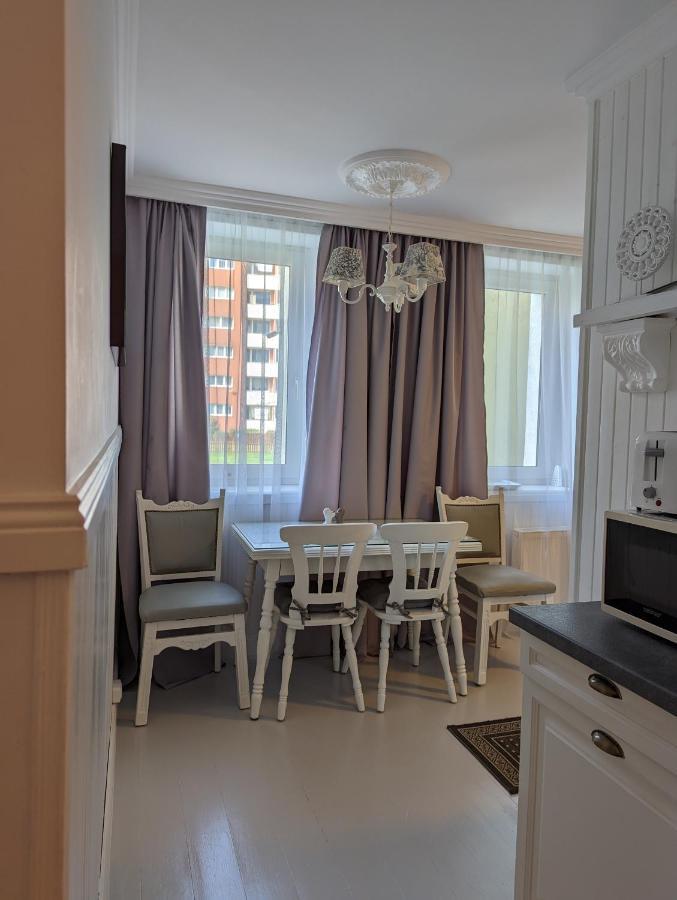 Bialy 6-8 Osob Dostawka Apartment